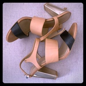 Ann Taylor size 7 1/2.